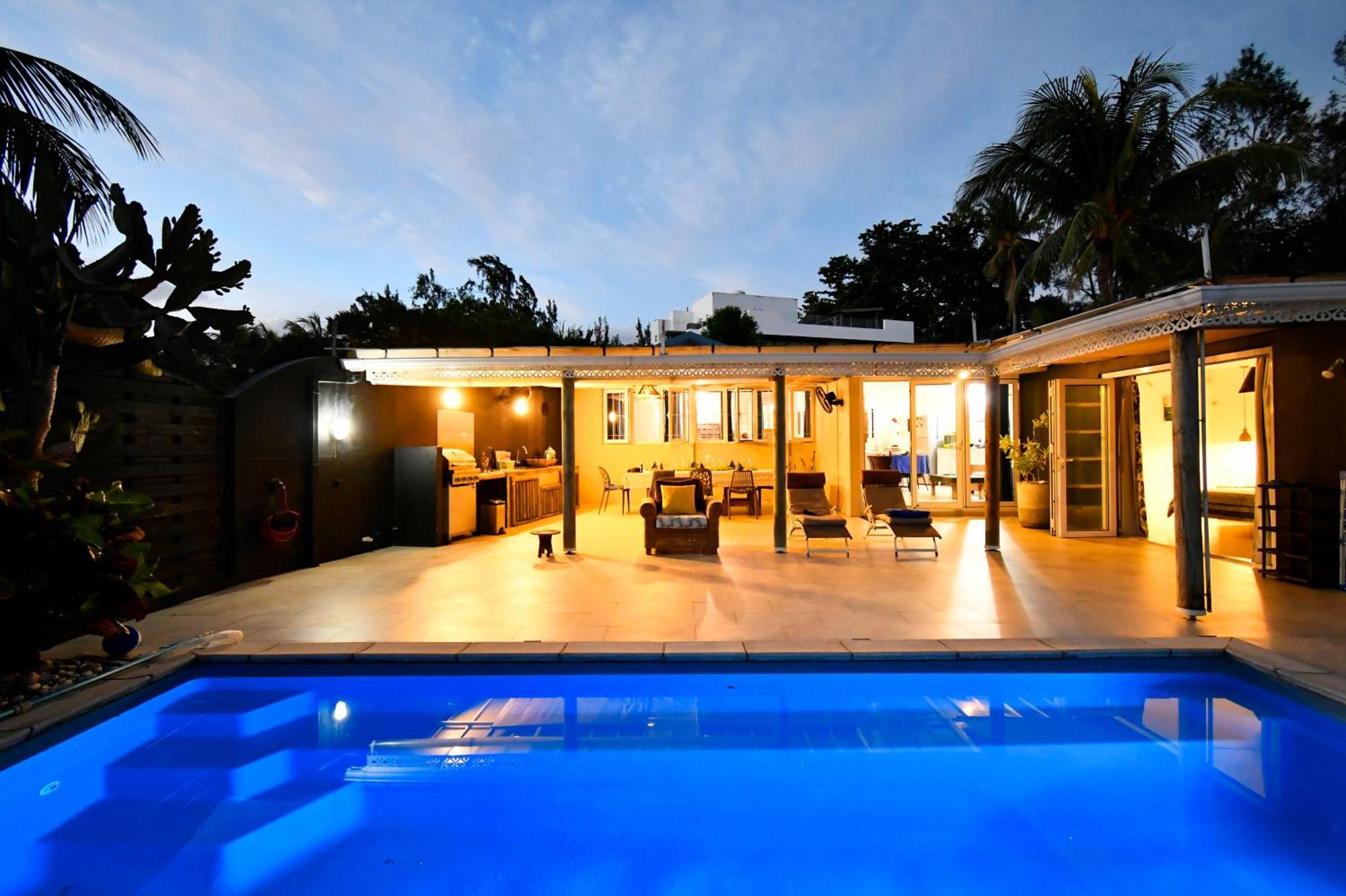 Chalet Kestrel With Pool On The Beach Riambel Экстерьер фото