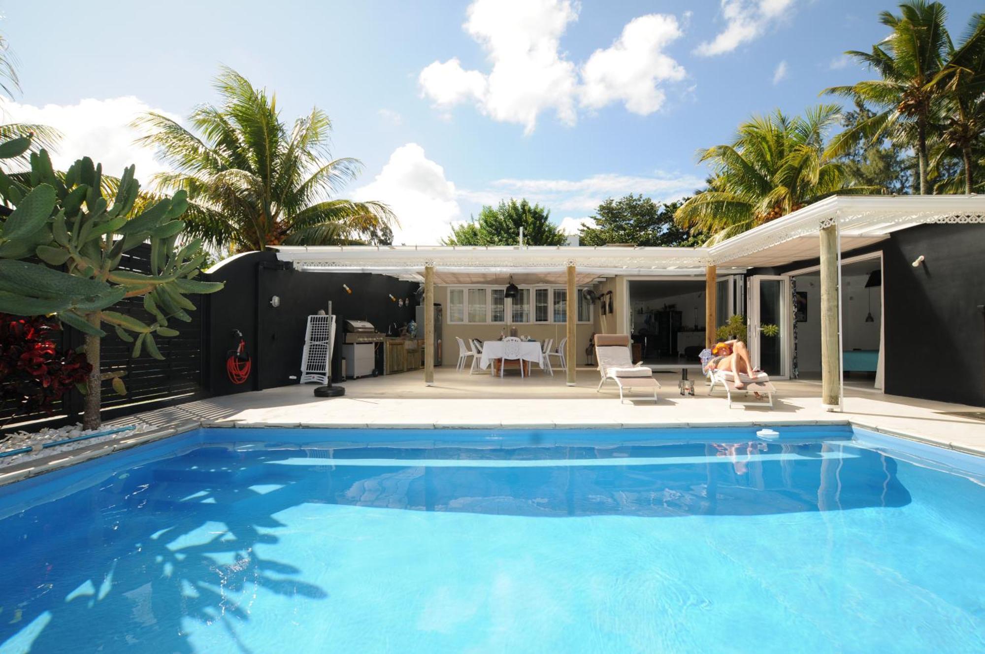 Chalet Kestrel With Pool On The Beach Riambel Экстерьер фото